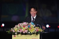 賴總統為國慶光雕點燈　體現台灣社會多元自信與開放