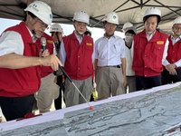 卓揆：馬太鞍溪堤防護災民志工　工程務必萬無一失