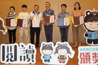 全南投最愛閱讀  乾峰國小41學生半年看4754本書