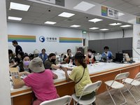 光復災後慰助一站式服務　花縣府安排部落接駁車