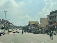 台中沙鹿大下坡砂石車翻覆　道路一度單向封閉