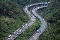 國道零星路段壅塞  高公局估晚間8時後陸續紓解