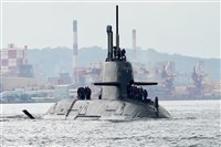 海鯤潛艦進度　海軍：待2大系統調校後可達潛航條件