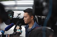 港媒：香港殺人嫌犯陳同佳仍有意赴台投案