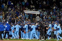 藍鳥打線甦醒狂轟水手　系列賽扳成1勝2負[影]