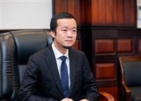 港媒：陳志擁2香港上市公司　利用金融人士行騙港美