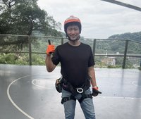 從工程師轉行教職　黃乃文考證照推戶外教學