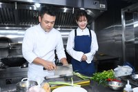安心亞錄料理實境委屈落淚 對主廚放感情未獲回應