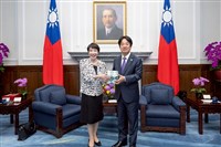 總統分享與高市早苗合照　台日體認半導體AI合作共榮