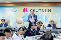 桃園敬老卡升級　提升台鐵補貼、開放YouBike電輔車