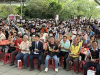 六堆秋收祭千人打粢粑　邱星崴讚活動突顯客家精神