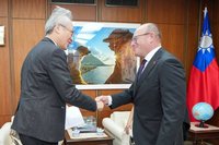 瑞士國會議員：提升與台灣經貿合作　符合國家利益