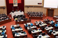 提前離席藍營不滿　陳其邁：尊重議會及議長裁示