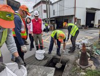 鳳凰颱風逼近　高市側溝清除廢棄物63.96公噸