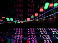 台股28000點得而復失　觀察美延遲公布經濟數據