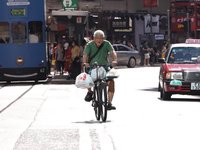 中資美團拓香港外賣市場  與餐廳協議被指削市場競爭