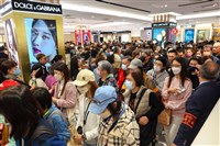 5大發卡銀行10月刷卡額出爐　中信銀逾800億奪冠