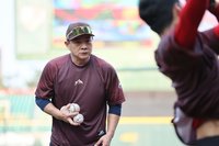 台灣山林擊退日職聯隊　彭政閔奪執教冬盟首勝