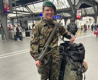 瑞士國防制度擬修法　鼓勵女性參加役前說明會