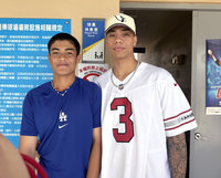 黑豹旗美和晉16強柯敬哲攻守好表現　柯敬賢讚：像我