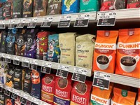 川普調降農產品進口關稅　CNN：咖啡價格恐回不去了