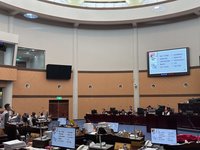 普發一萬花蓮縣議員要求加碼  徐榛蔚未置可否