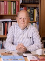 丹麥82歲前國會議員新書  籲加強挺台、檢討對中政策