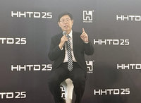 鴻海劉揚偉證實與OpenAI合作　加州研發俄州製造