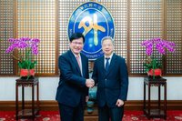 林佳龍與龔明鑫舉行雙部長會議　攜手推動經濟外交