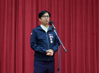 TWICE掀熱潮　陳其邁：為高雄創逾5億元觀光產值