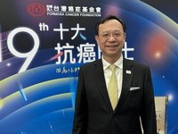 石崇良：僅中配父母依親可加健保　納保不公平