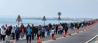 澎湖跨海大橋成長龍　民眾體驗逆風行軍