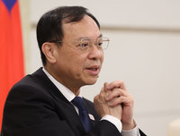 石崇良談醫院評鑑改革　高風險醫美診所也應評鑑【專訪】