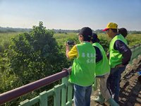 屏東水利志工加入綠鬣蜥通報　助防治熱點判斷