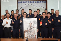 南警追回遭竊神像　市府副秘書長繪贈水墨畫肯定