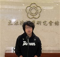 川普簽署台灣保證實施法案　綠：重要外交勝利