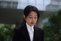 尹錫悅妻金建希出庭　檢方求處前第一夫人15年徒刑
