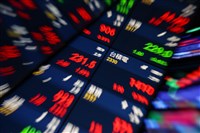 外資上週買超526億終止連8賣　買台新新光金近20萬張