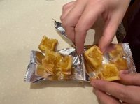 媒體報導鳳梨酥名店被指有異物 北市：稽查未見