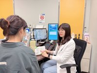 台中6旬婦手抖講話結巴誤認憂鬱 維生素B12缺乏作祟