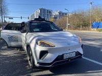 中國掀無人計程車體驗熱潮  北京亦莊自動駕駛滿街跑