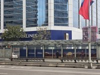 議員稱公車亭屋頂遮蔭不足　北市研議綠化降溫