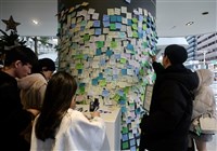 誠品南西店悼念牆遭貼英文恐嚇紙條　警調閱監視器追查