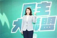 花蓮地方選舉綠營完成登記　藍營2026春節後啟動