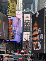 紐約瘋跨年　時報廣場群眾無懼低溫