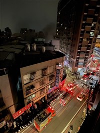 新北中和民宅凌晨疑氣爆　男昏迷送醫搶救