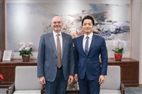 谷立言會晤蔣萬安　共商安全商業人際交流合作