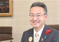 福井縣前知事杉本達治　傳送性騷訊息多達約1000則