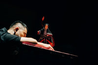 莫子儀1人分飾7角 「白色說書人」描繪戒嚴傷痕