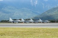 空軍F-16V完成天安2號特檢　恢復飛行訓練